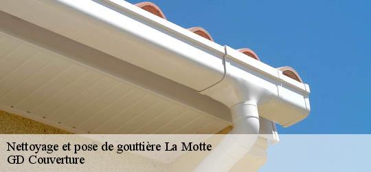 Nettoyage et pose de gouttière  la-motte-83920 GD Couverture